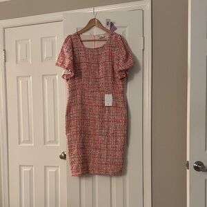 Chic Pink Tweed Midi Dress